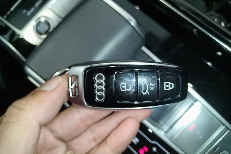 Used Audi Q7 2024 45 TFSI quattro S line Sport Edition
