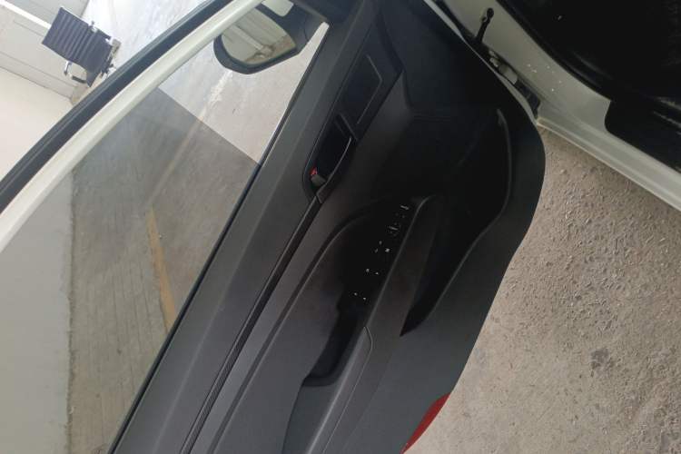 Used Hyundai Elantra 2020 1.4T Dual-Clutch Xuan Dong · Dynamic Version
