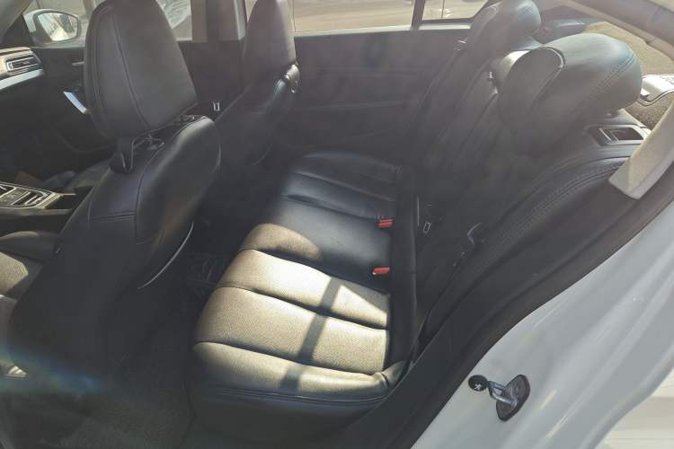 Used Peugeot 408 2014 1.8L Automatic Luxury Edition