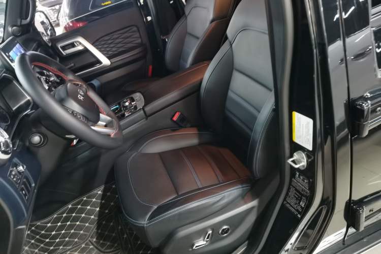 Used BAIC Off-Road BJ40 2023 2.0T Automatic Four-Wheel Drive Urban Hunter Edition Chivalrous Type