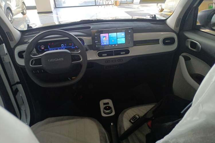 Used  Panda 2025 210km Panda Kart
