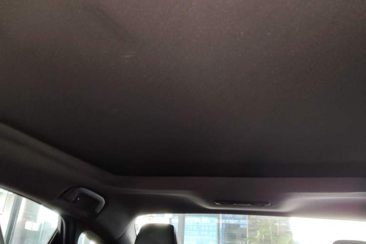 Used Toyota Avalon 2019 2.5L Touring Premium Version China VI Standard
