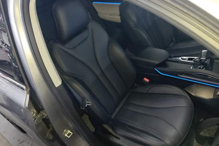 Used Geely Auto Monjaro L 2023 2.0TD High-Power Automatic Two-Wheel Drive Flagship Version
