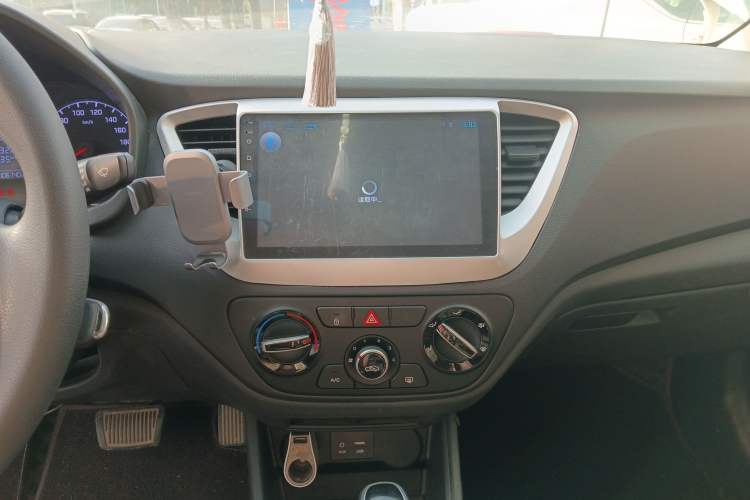 Used Hyundai Verna 2016 1.4L Automatic Cool Edition GLS