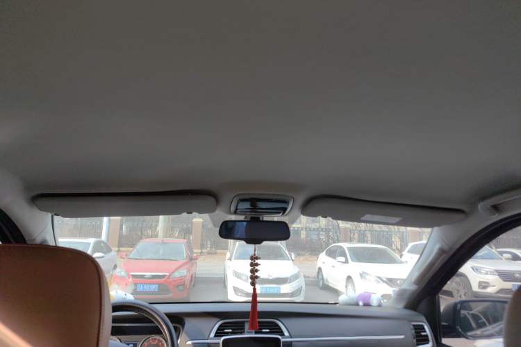 Used Huasong 7 2017 2.0T Automatic Elite Edition
