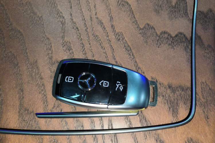 Used Mercedes-Benz E-Class 2023 Updated E 300 L Fashion Edition