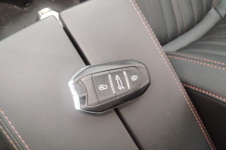 Used Peugeot 508 2019 508L 400THP PureTech Driving Control Version China VI Standard