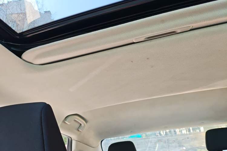 Used Nissan Lannia 2019 1.6L CVT Smart Connect Smart Cool Version China VI Standard
