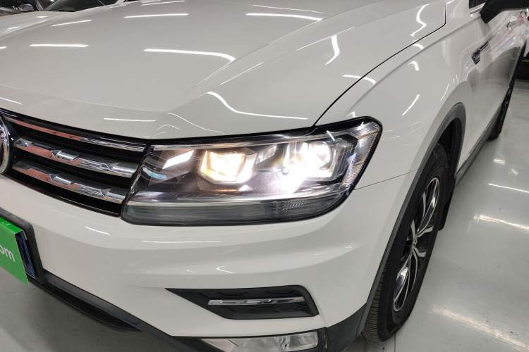 Used Volkswagen Tiguan L 2018 330TSI Automatic Two-Wheel Drive Luxury Edition
