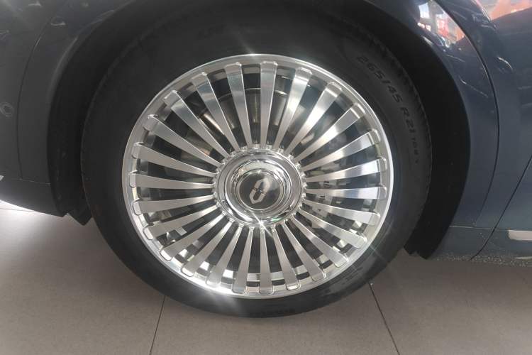 Used Hima AITO M9 2024 Range-Extended Ultra Version 52 kWh 6-Seater Model
