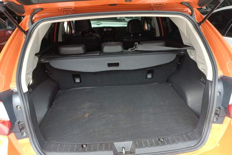 Used Subaru XV 2012 2.0i Luxury Edition
