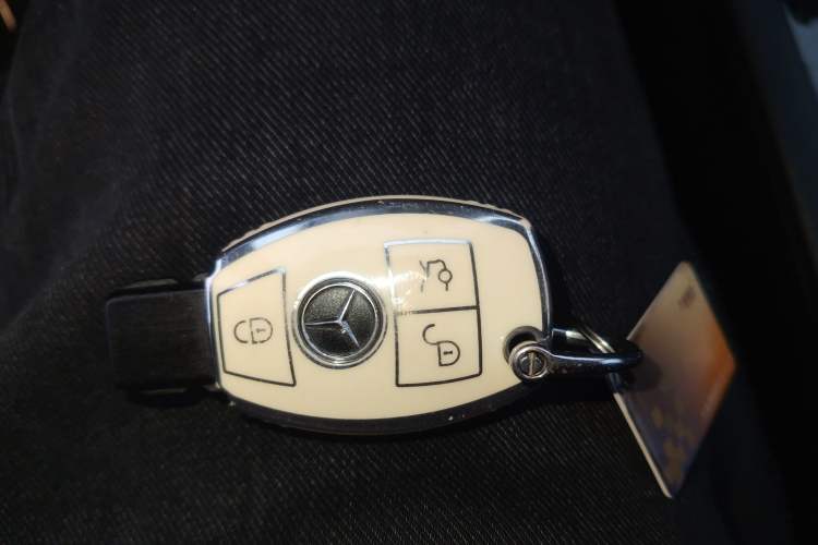 Used Mercedes-Benz GLK-Class 2015 GLK 260 4MATIC Fashion Edition Ultimate Version