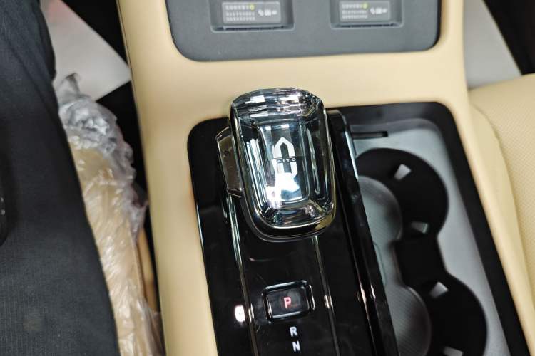 Used Hima AITO M7 2024 1.5T Intelligent Driving Rear-Drive Pro Version 5 Seats
