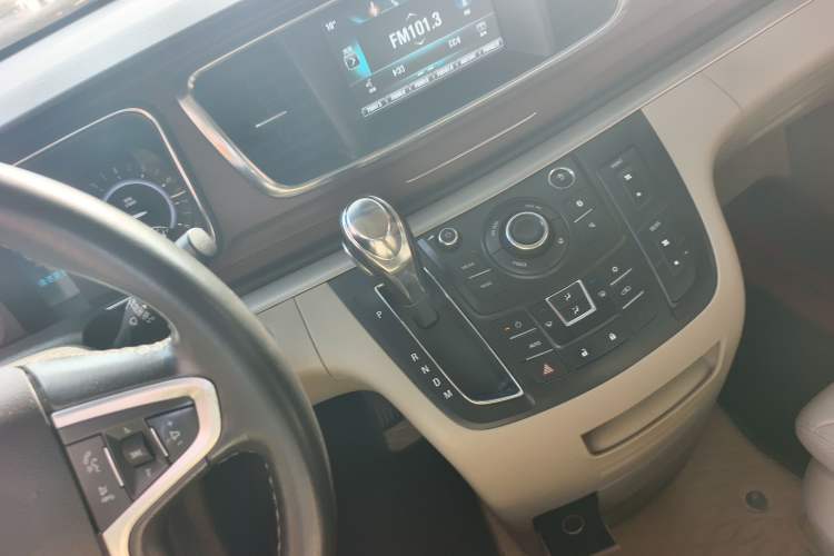 Used Buick GL8 2017 25S Luxury Version China V Standard
