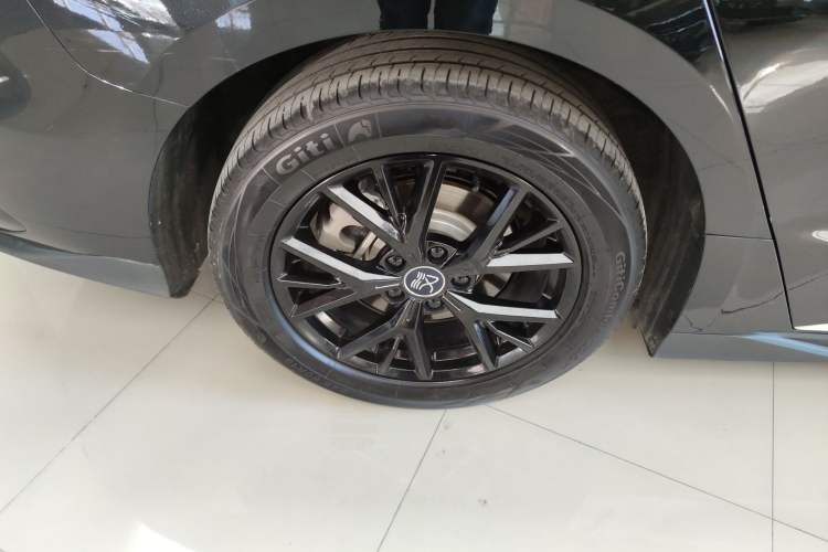 Used BYD Han 2024 DM-i Glory Edition 121KM Prestige Model