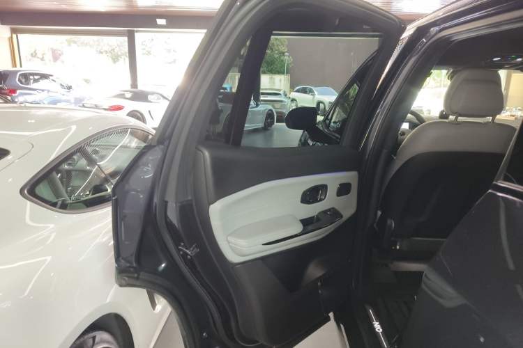 Used Nio ES8 2020 580 km Range Signature Edition Six-Seater Version
