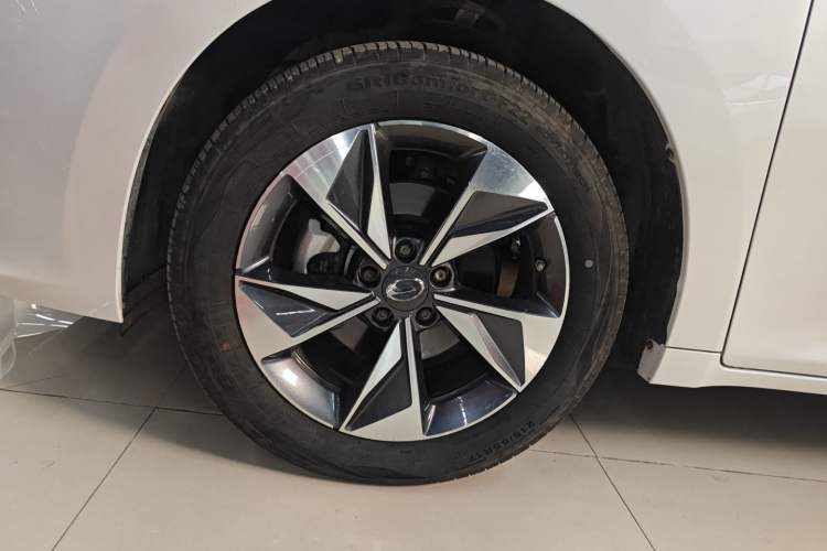 Used GAC Trumpchi M6 2023 PRO 270T DCT Luxury Edition
