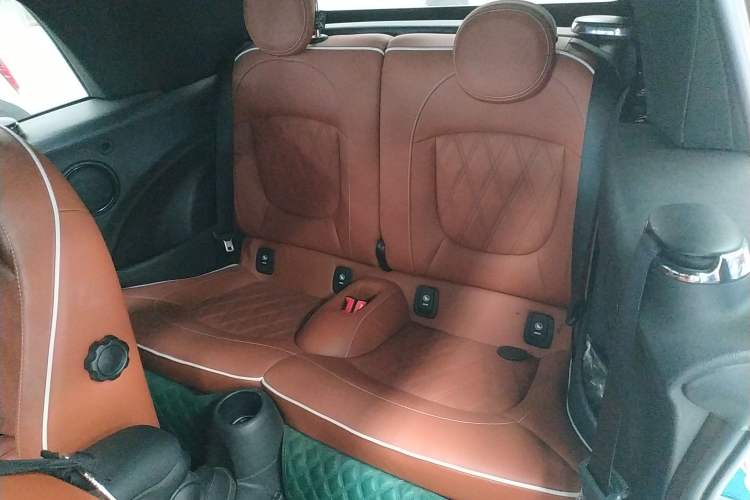 Used  MINI 2018 1.5T COOPER CABRIO Artist
