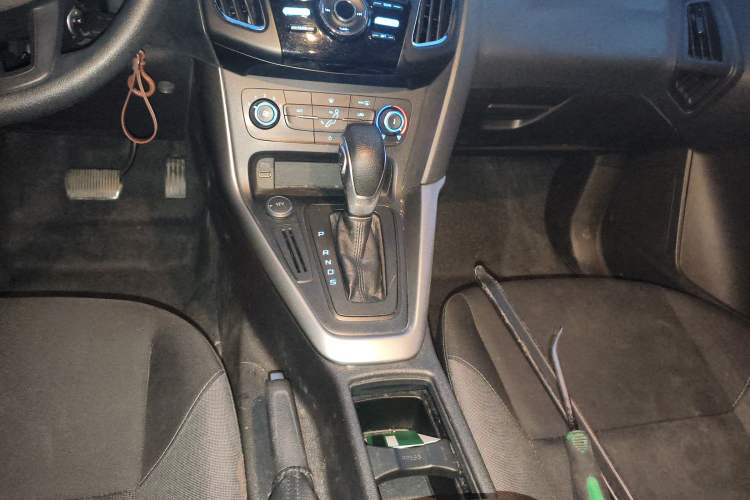 Used Ford Focus 2017 Hatchback 1.6L Automatic Comfort Plus SmartDrive Edition