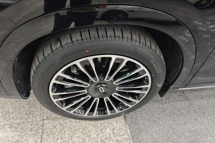 Used Hima AITO M7 2024 1.5T Intelligent Drive 4WD Ultra Version 5 Seats
