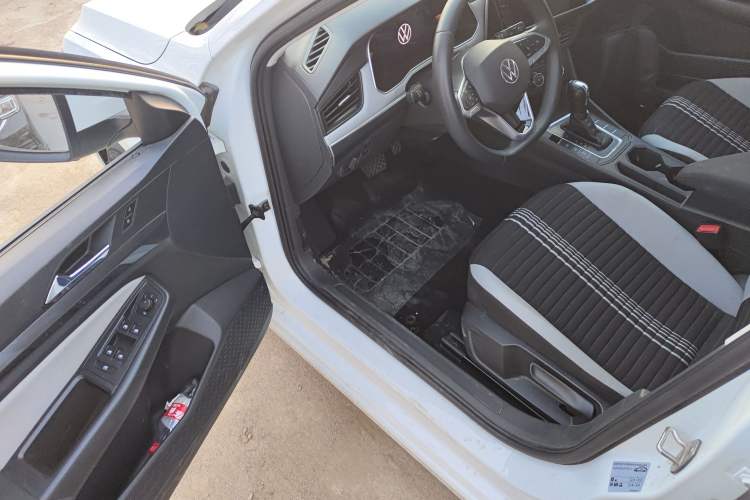 Used Volkswagen Bora 2023 200TSI DSG Comfort Edition
