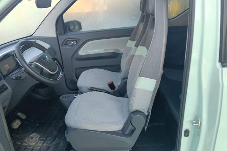 Used Wuling Hongguang MINIEV 2021 Macaron Fashion Edition Lithium-Ion Battery
