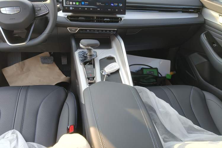 Used Geely Auto Preface 2025 Dongfang Yao 1.5TD Kunlun Edition
