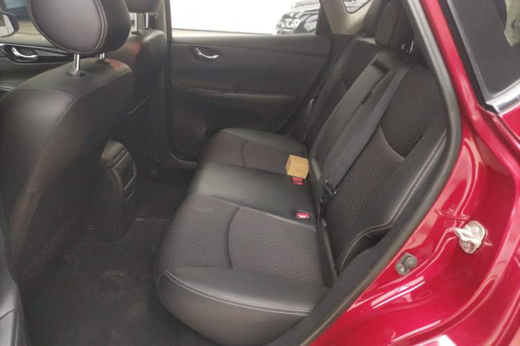 Used Nissan Tiida 2019 1.6L CVT Smart Drive Version China VI Standard