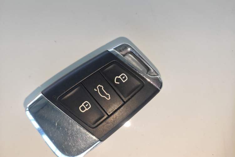 Used Volkswagen Passat 2019 330TSI Luxury Edition China V Standard
