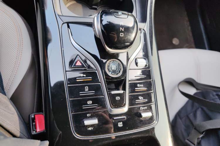 Used BYD Qin PLUS 2024 HONOR Edition DM-i 55KM Leading Model
