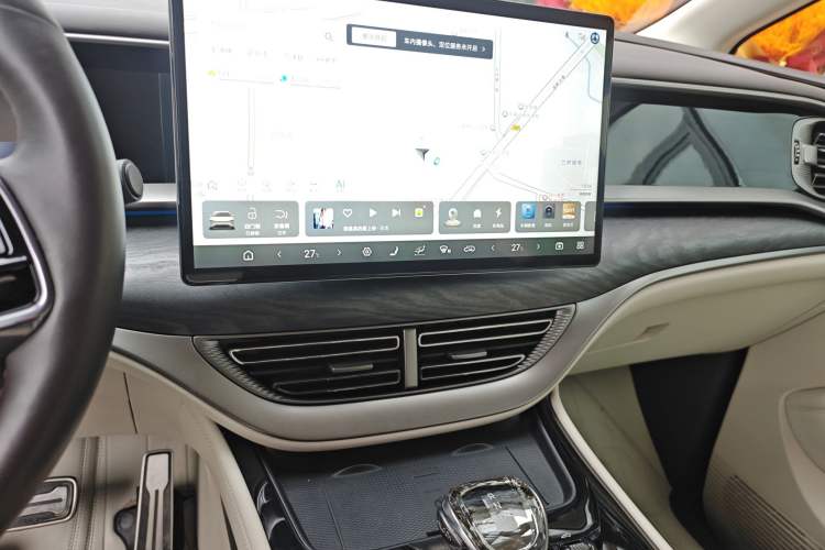 Used Denza D9 2024 DM-i 980 Four-Wheel Drive Flagship Model