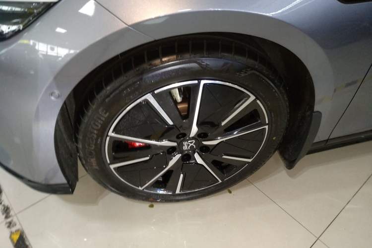 Used BYD Han L 2025 DM-i 200KM LiDAR Luxury Model
