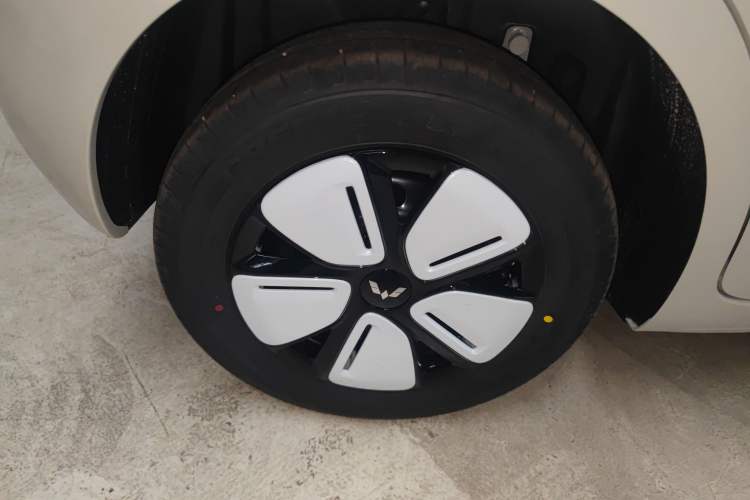 Used Wuling Hongguang MINIEV 2025 Four-Door Version Premium Edition