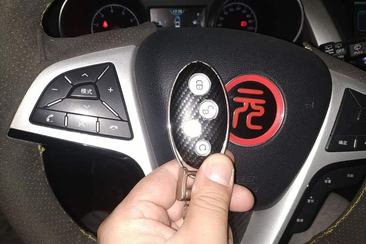 Used BYD Yuan 2017 1.5L Manual with Panoramic Sunroof