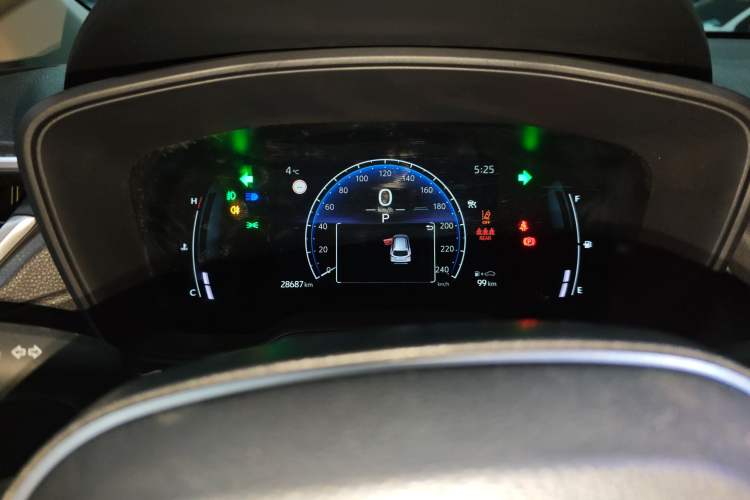 Used Toyota Corolla Cross 2023 2.0L Luxury Edition
