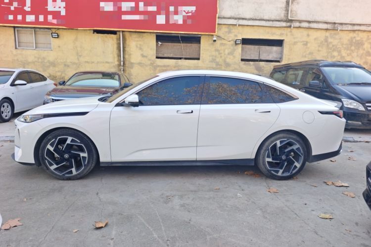 Used Changan Eado DD 2023 Blue Whale NE 1.5T GDI DCT Flagship Model
