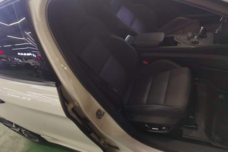 Used Lynk & Co 03 2022 2.0TD DCT JingPro
