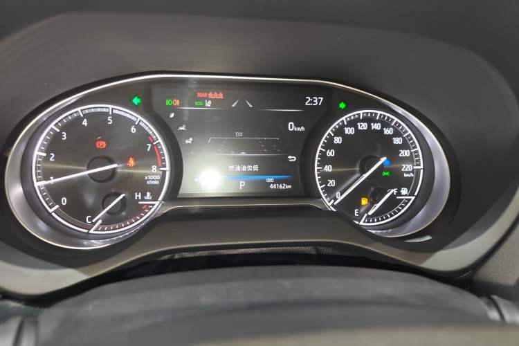 Used Toyota Harrier 2022 2.0L CVT Two-Wheel Drive Flagship Edition
