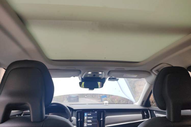 Used Volvo S90 2019 T4 Zhiyi Edition
