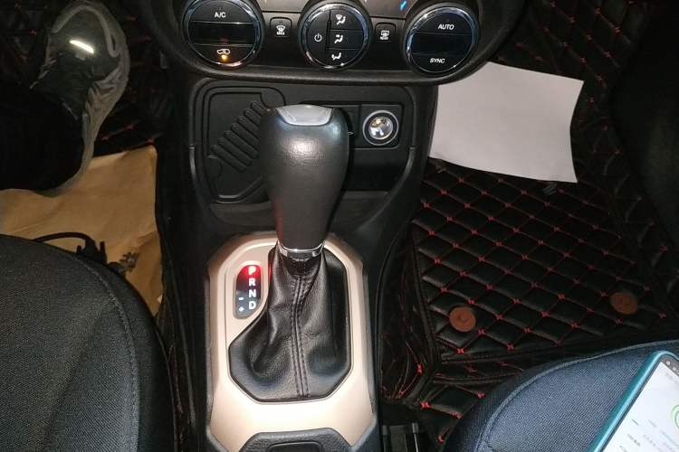 Used  Renegade 2016 1.4T Automatic Jingneng Version+
