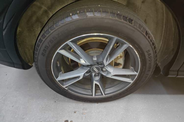 Used Audi Q5L 2020 Updated 40 TFSI Prestige Fashion Edition
