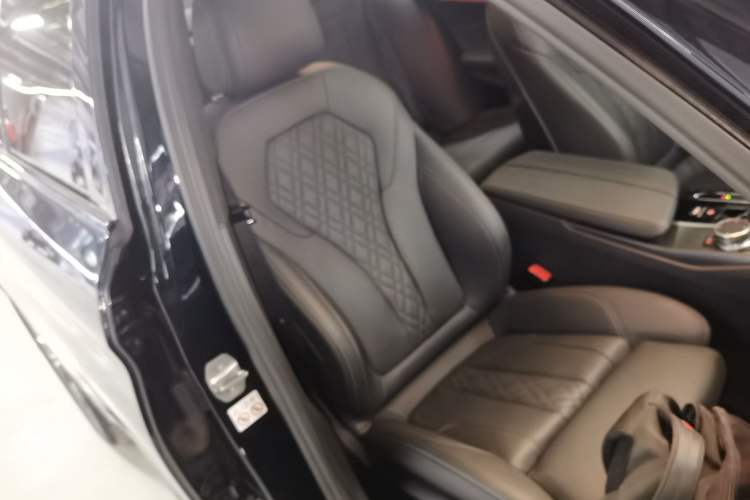 Used BMW 5 Series 2022 Second Facelift 530i M Sport Package
