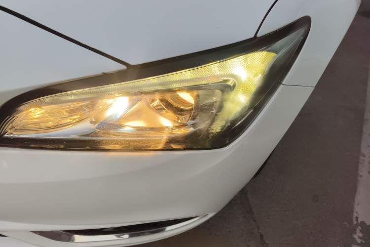 Used Buick Verano 2017 Sedan 15S Automatic Leading Model