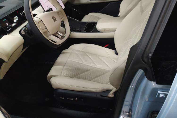 Used Nio ET5T 2025 75 kWh Touring
