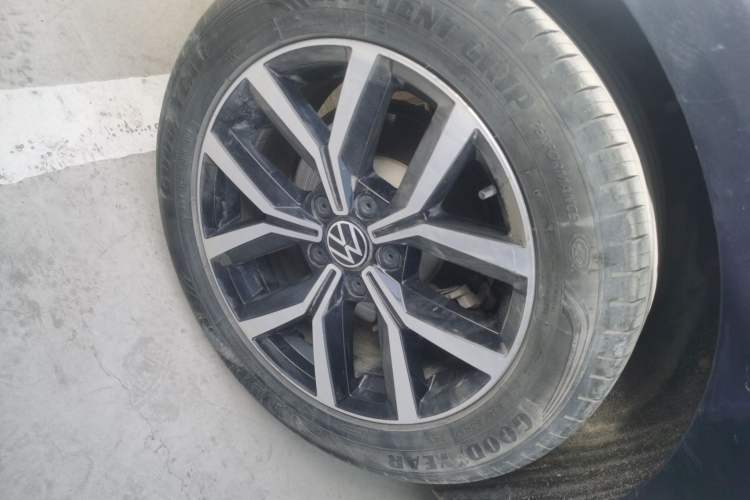 Used Volkswagen Magotan 2020 330TSI DSG Leading Model
