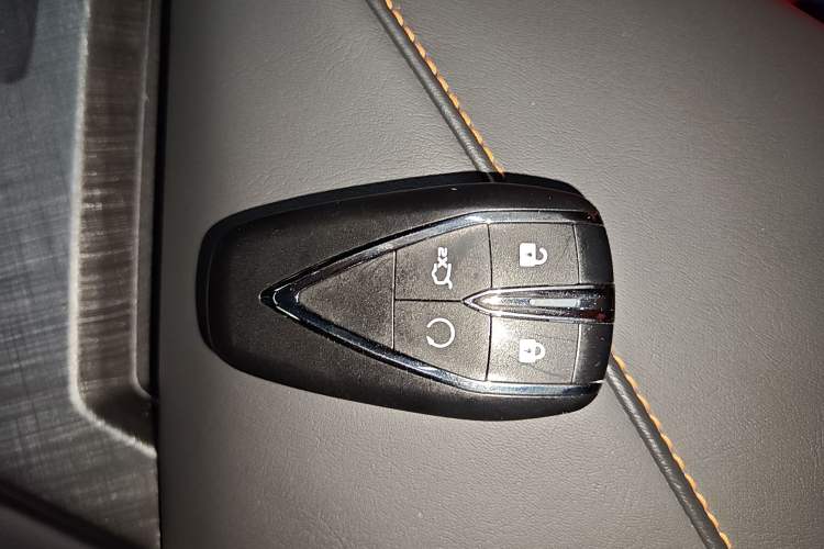 Used Changan UNI-V 2023 1.5T Prestige Model
