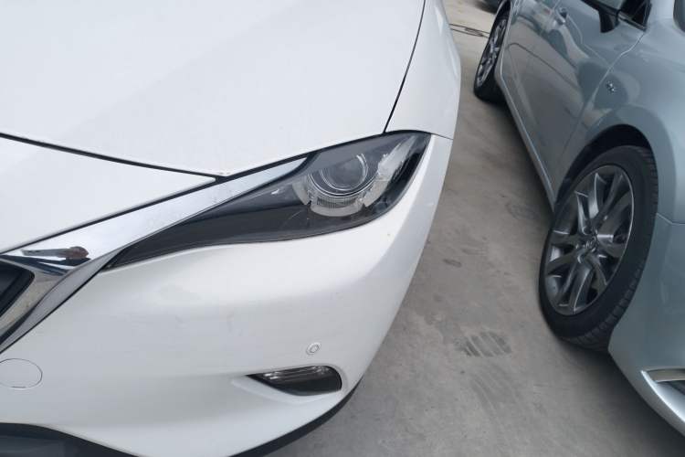 Used Mazda CX-4 2018 2.0L Automatic 2WD Blue Sky Exploration Edition China VI Standard
