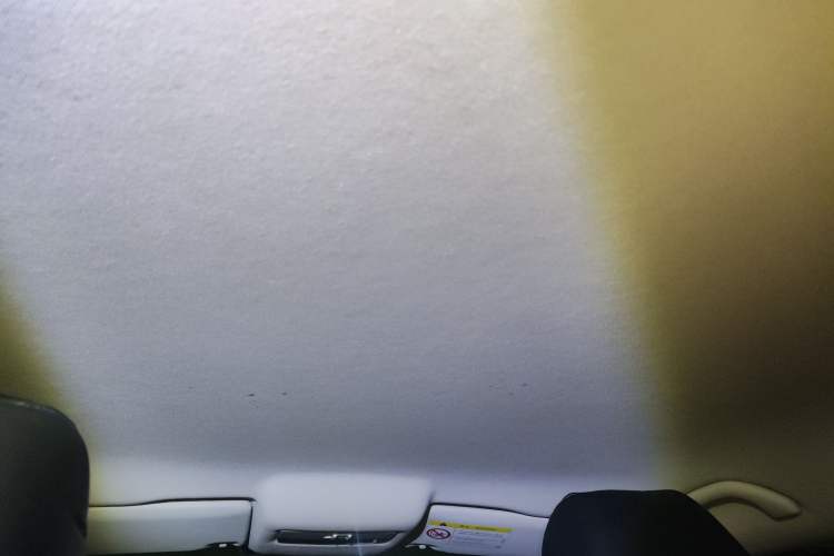 Used Volkswagen Polo 2016 1.4L Manual Fashion Model