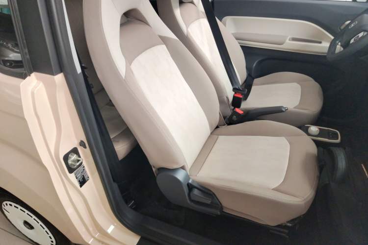 Used Chery QQ Ice Cream 2024 Edition Youth Version 205km Sundae