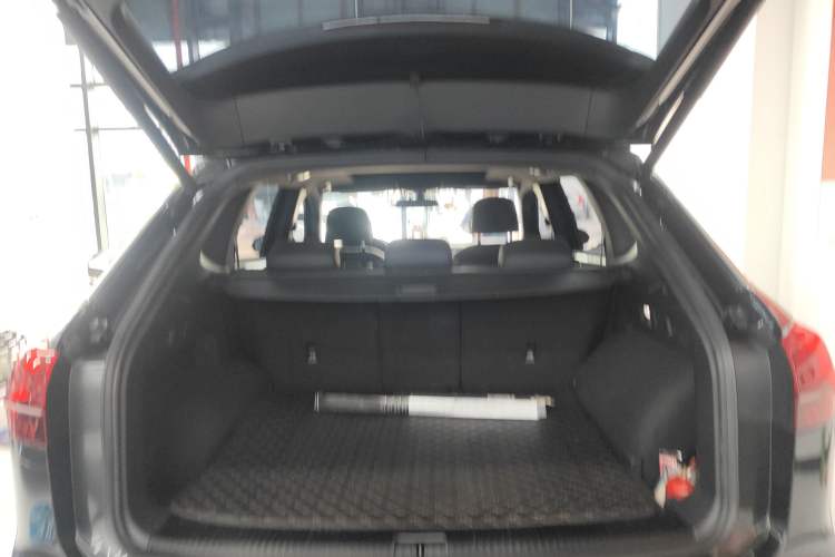 Used Volkswagen Tayron 2020 380TSI All-Wheel Drive R-Line Connected Version
